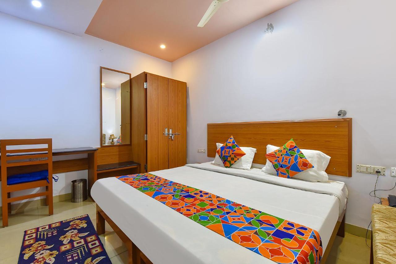 Airport Sky Inn Hotel Jaipur Eksteriør billede