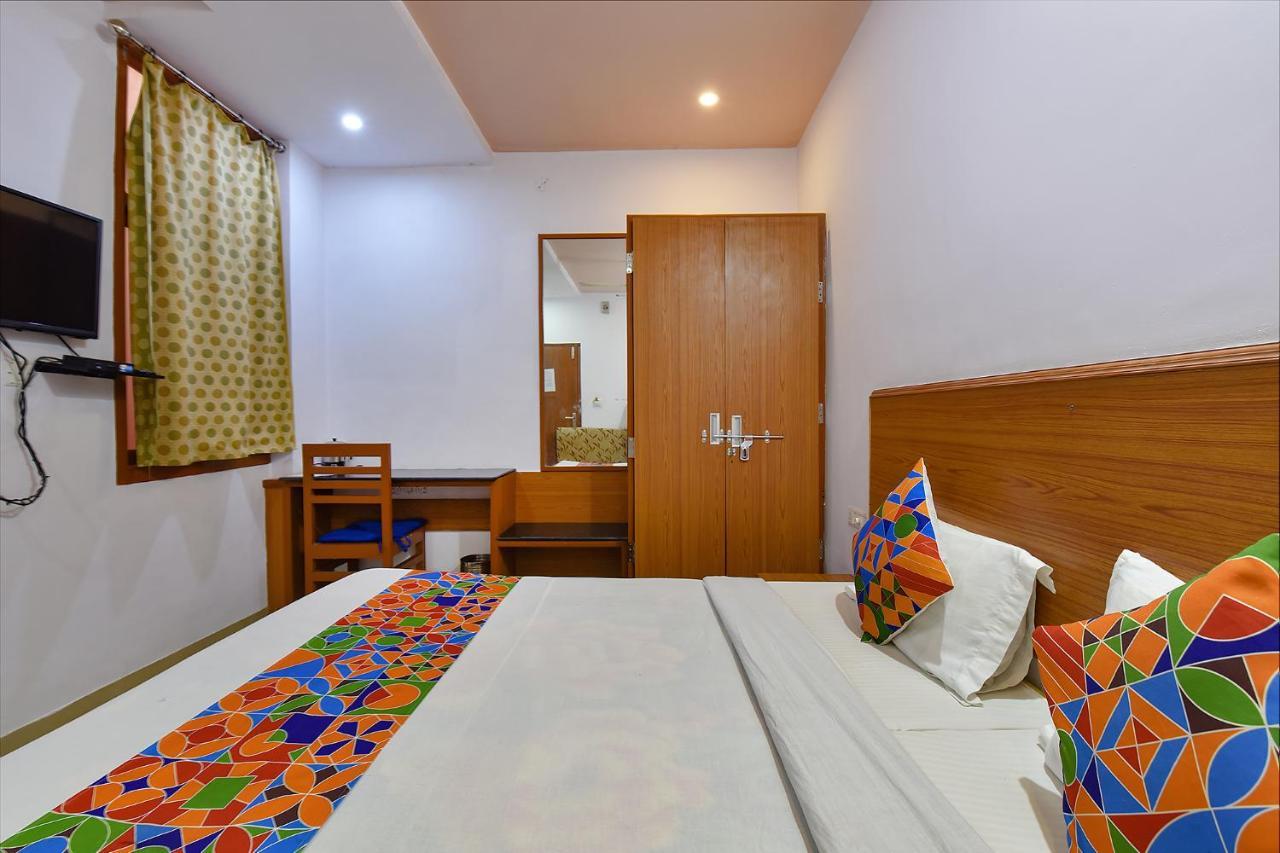 Airport Sky Inn Hotel Jaipur Eksteriør billede